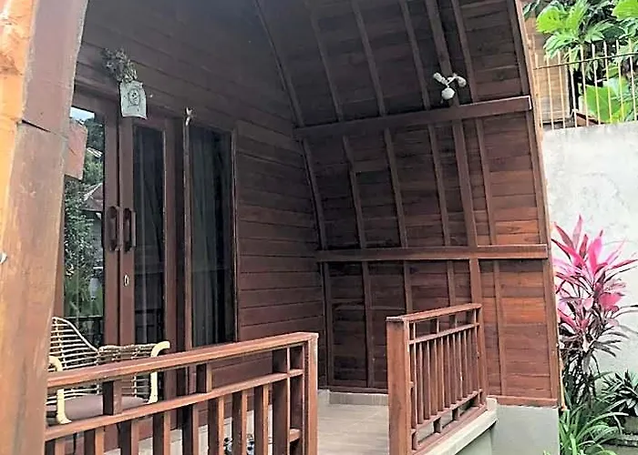 Kubu River View Bed & Breakfast Ambengan